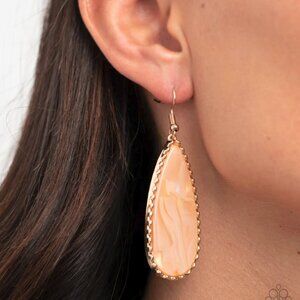 Paparazzi Jewelry Accessories - Ethereal Eloquence - Gold Earrings - Vintage